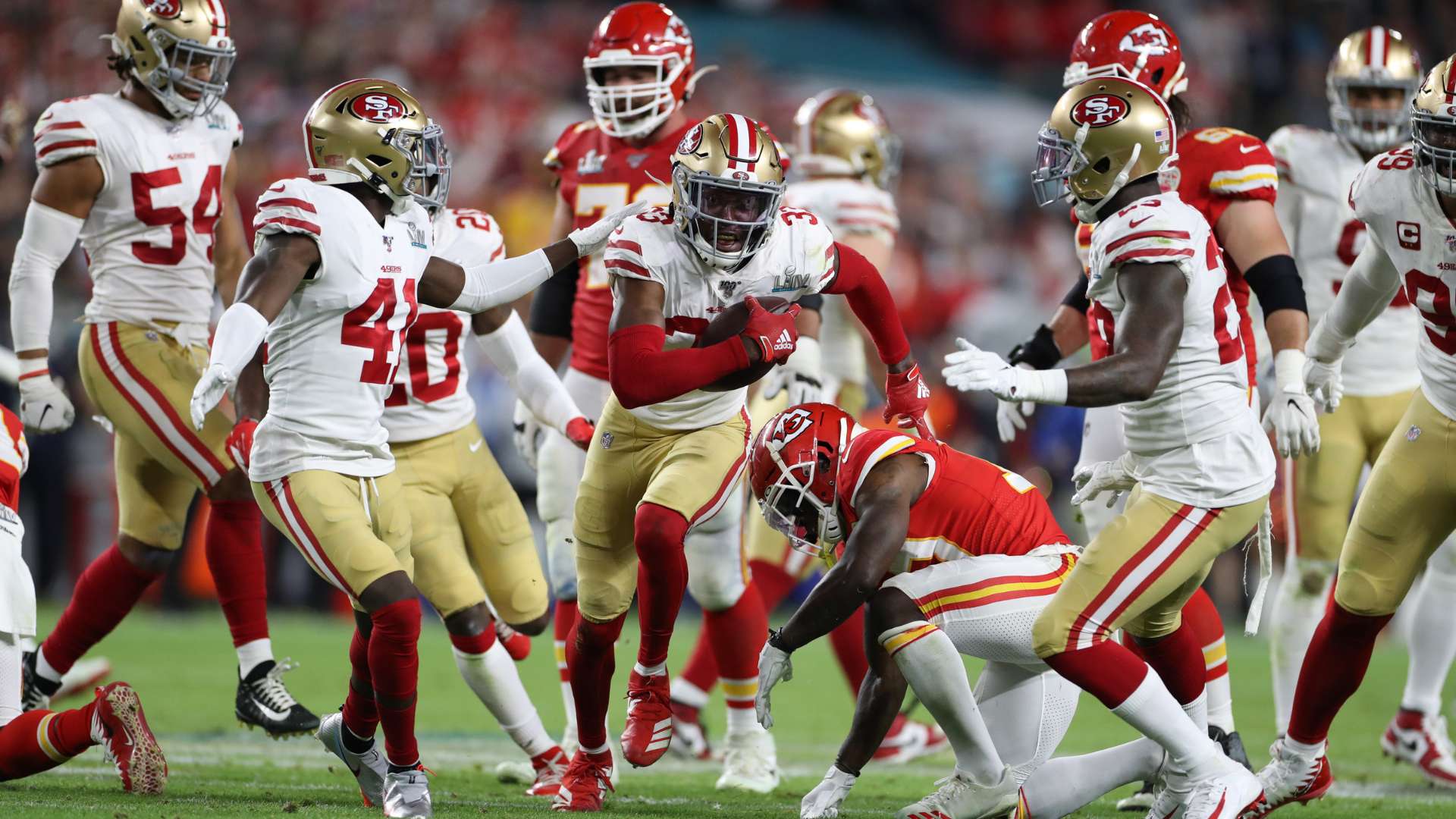 作為鋒線球 作為鋒線球